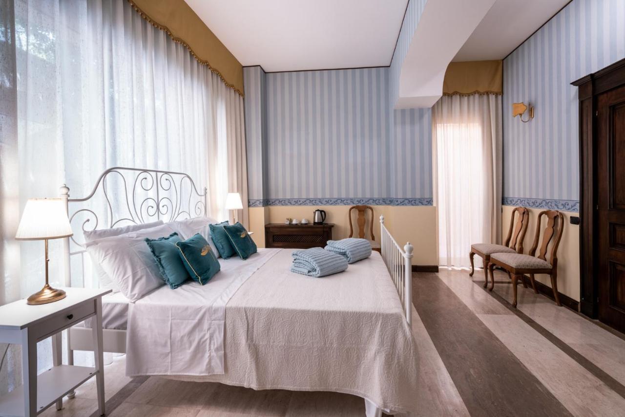 Hotel Palazzo Chiara Cagliari Esterno foto